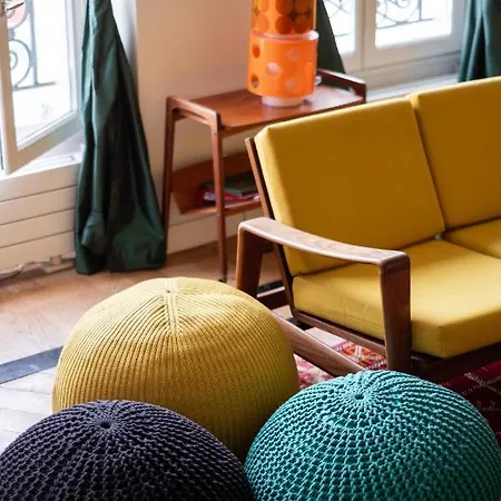 Veeve - Joyful Colour Apartamento París